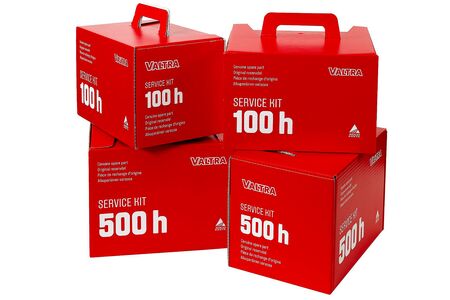 Valtra servicekits på hvid baggrund